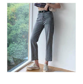 Lässige Jeans mit hoher Taille und Knöchellänge